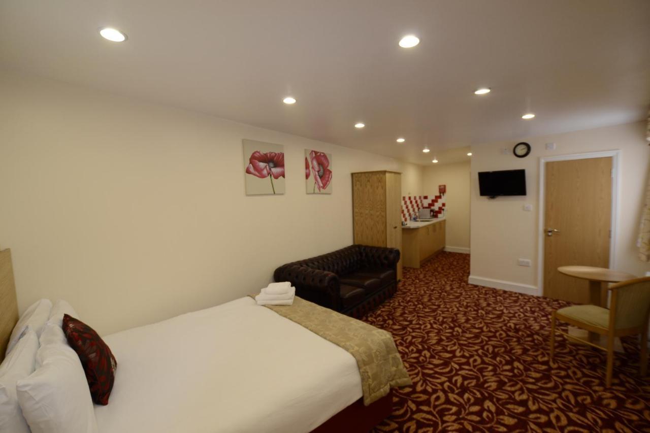 Premierlux Serviced Apartments Ilford Exterior foto