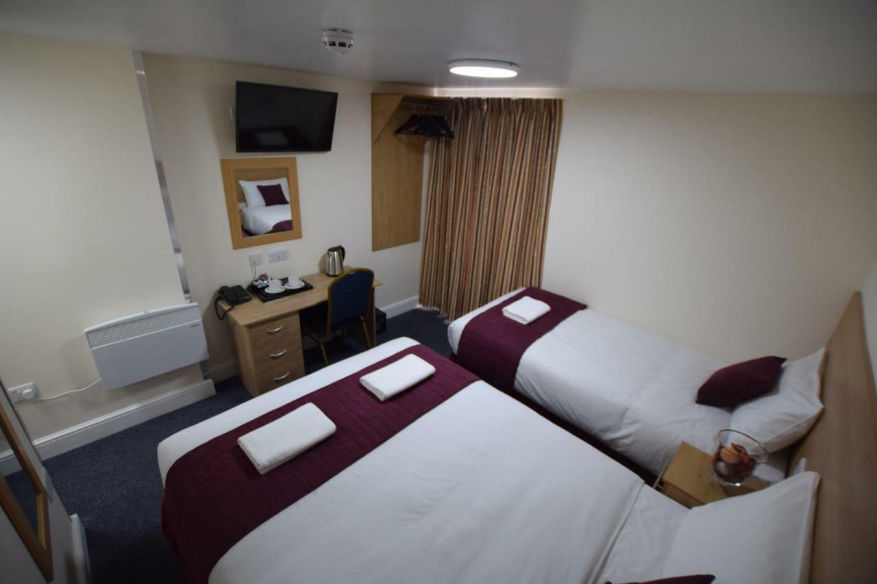 Premierlux Serviced Apartments Ilford Exterior foto