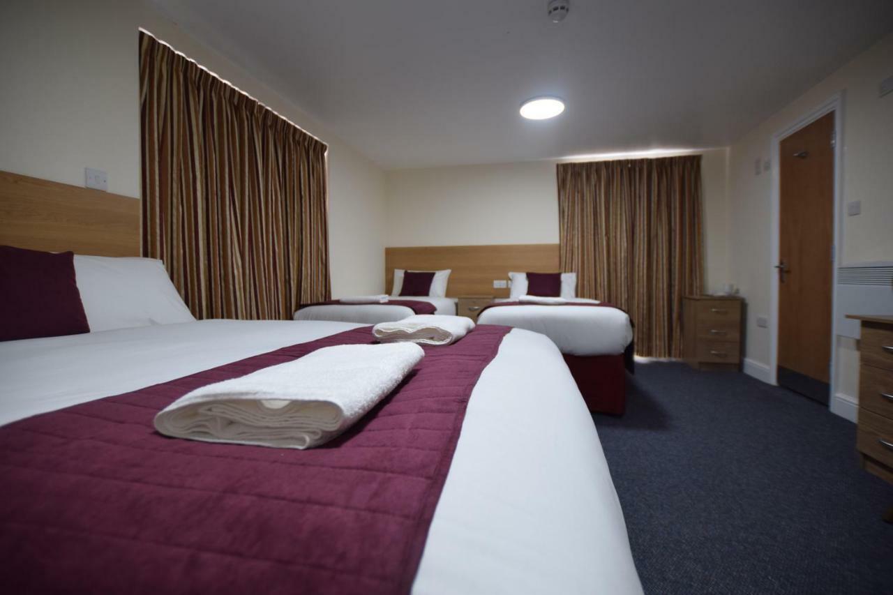 Premierlux Serviced Apartments Ilford Exterior foto