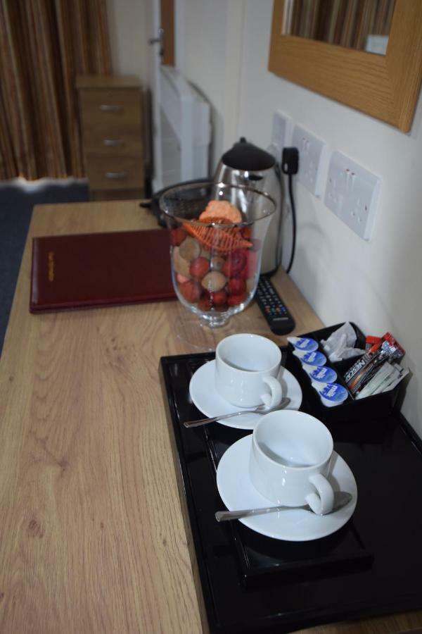 Premierlux Serviced Apartments Ilford Exterior foto