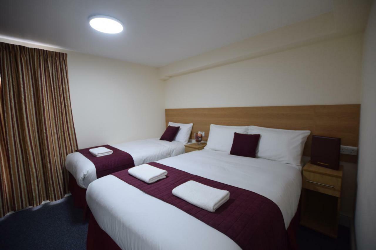 Premierlux Serviced Apartments Ilford Exterior foto